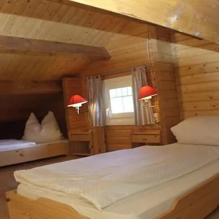 In Eifel With Scenic Views Appartement *